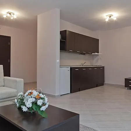 Green Life Self-catering *